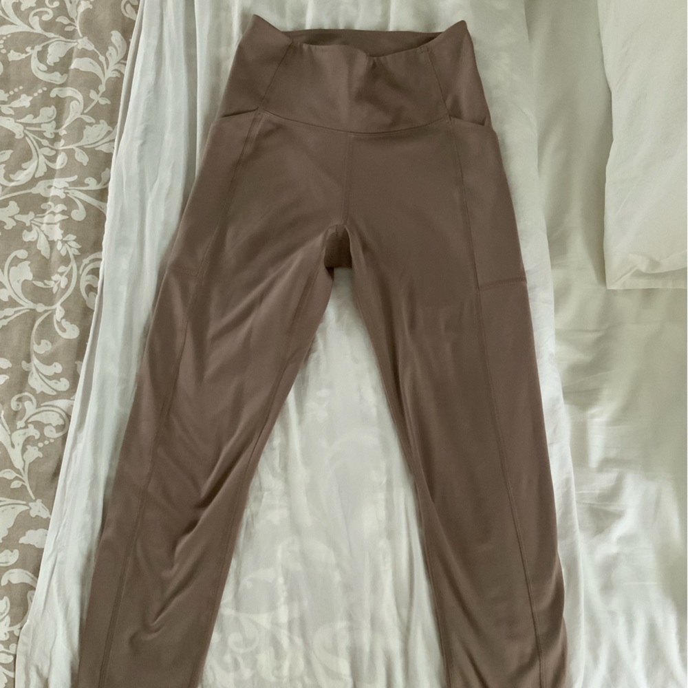 Girlfriend Collective 7/8 Pocket Leggings